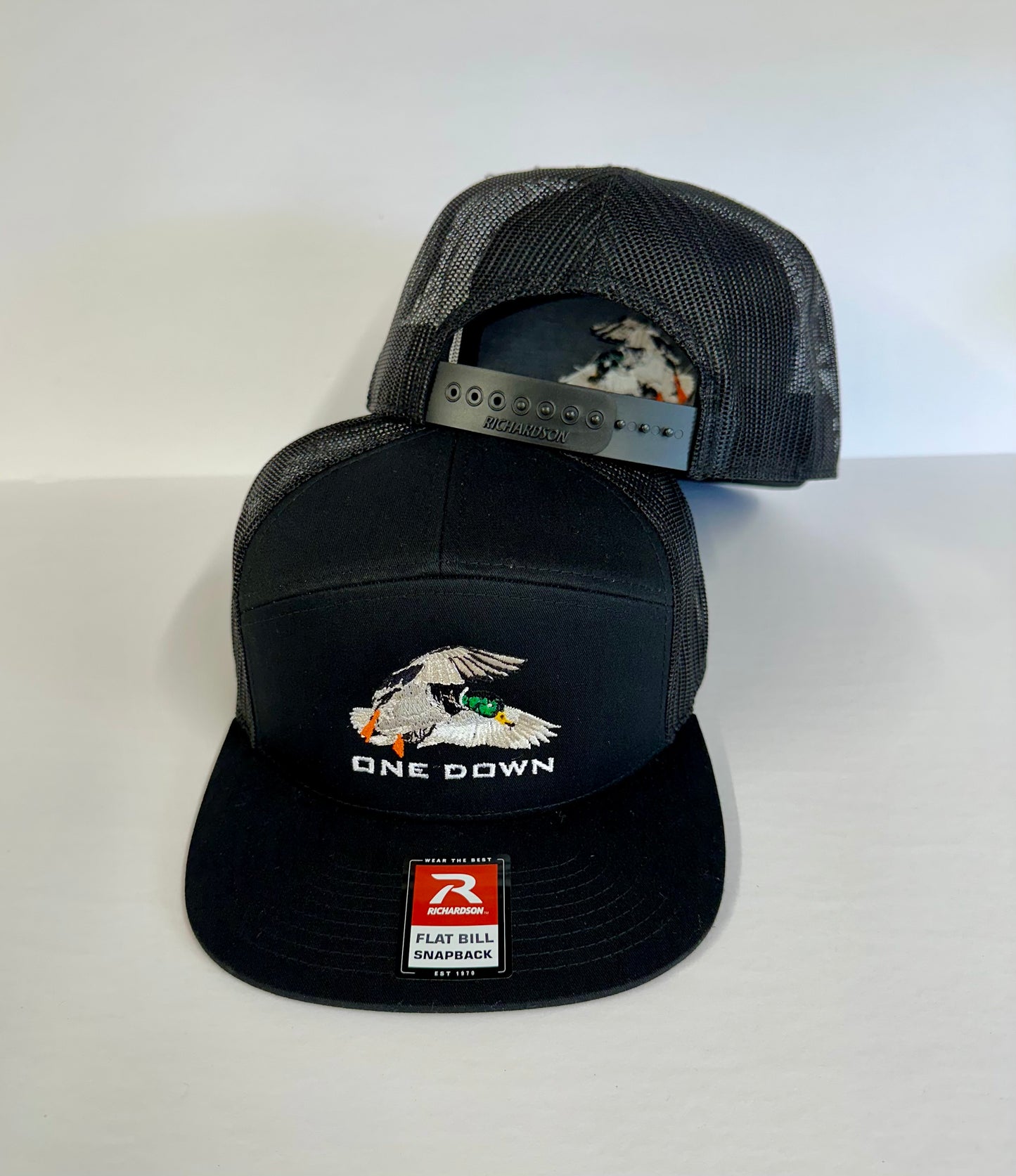 Wings Cupped Richardson 7 Panel Black