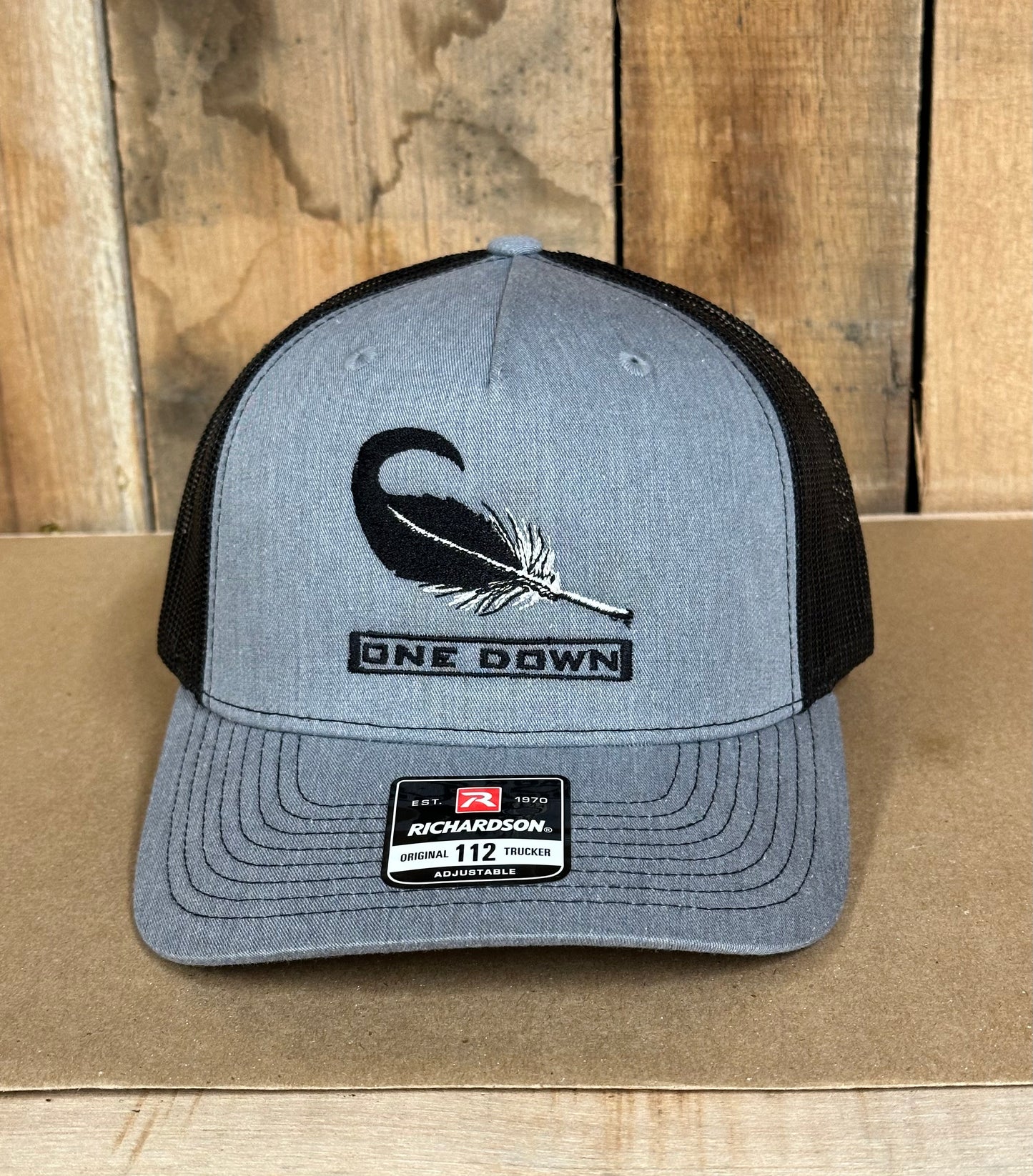 Curly Tail Trucker Grey