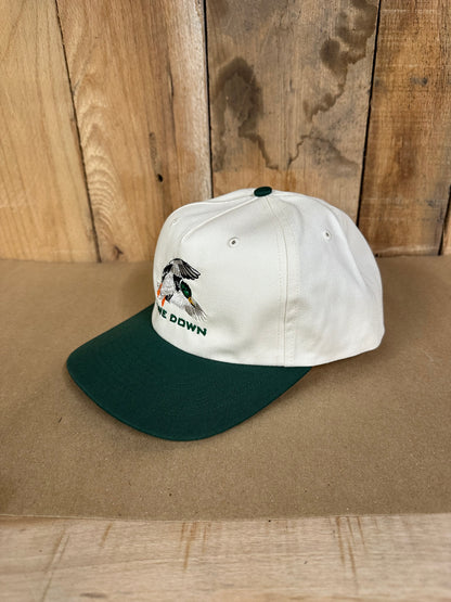 Wings Cupped Gramps Dark Green